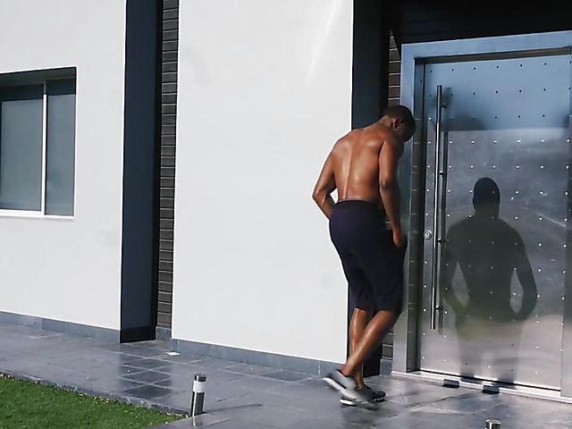 Sexy jogger Gia Paige is happy on a black cock