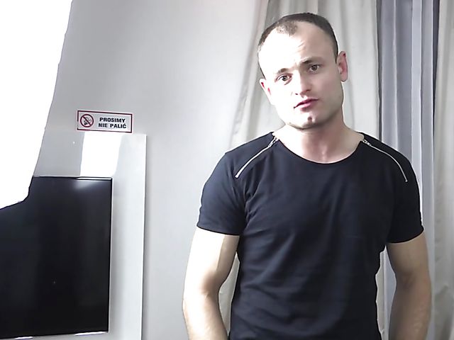 Euro threesome with Polish babe Monika Moskal