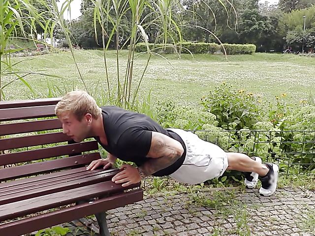 German blonde Cam Angel seduces James Blonder