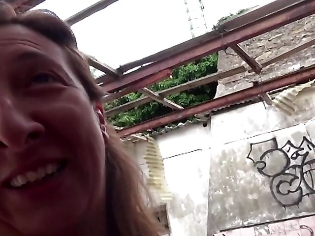 Italian mature women Antonella and Veronica get screwed