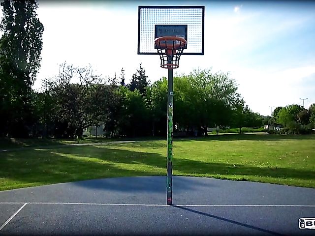 Busty slut Jolee Love gets fucked and squirts in the bus