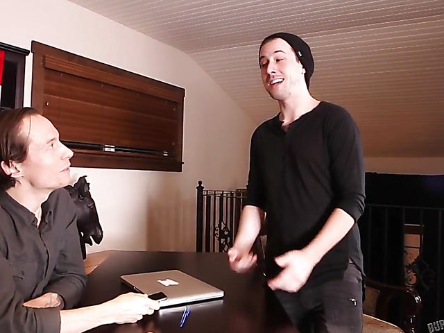 Pizza delivery from big tit BBW Samantha Mack