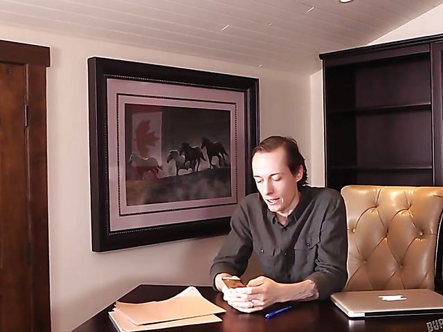 Pizza delivery from big tit BBW Samantha Mack