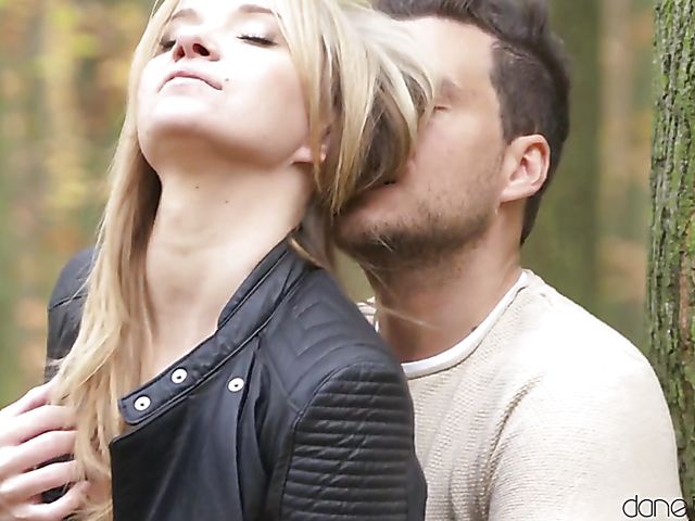 Foreplay in the woods and passionate sex in the kitchen with Angel Piaff