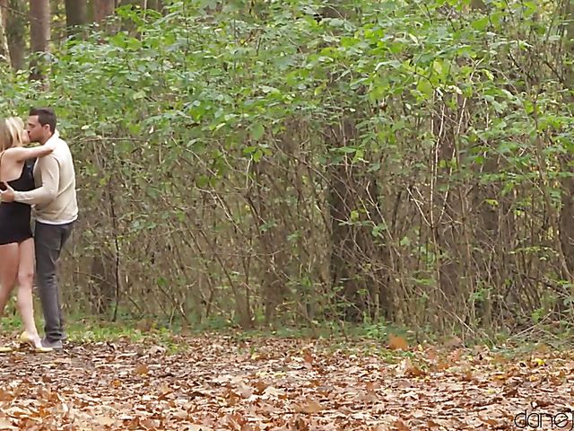 Foreplay in the woods and passionate sex in the kitchen with Angel Piaff