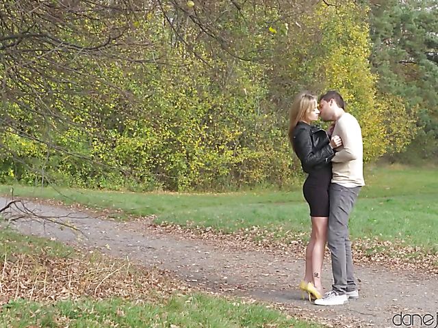 Foreplay in the woods and passionate sex in the kitchen with Angel Piaff