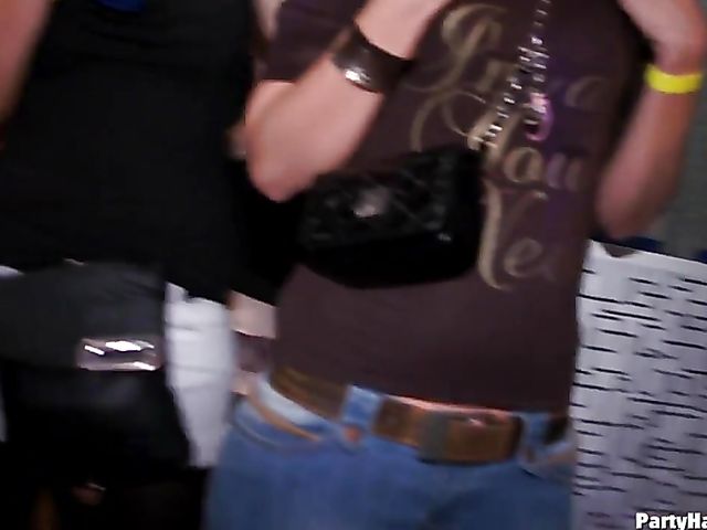 Drunk sex with dirty trippers in the nightclub