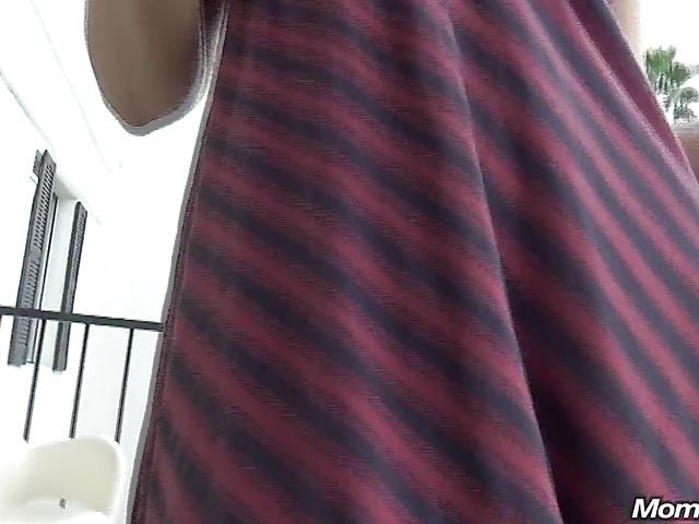 Busty mom Harley fucks like a champ