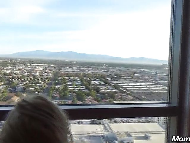 Anal MILF Evelyn takes a bottle after cock