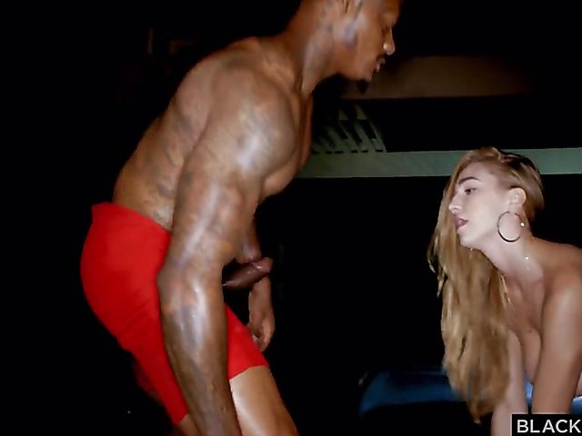 Horny girlfriend Kendra Sunderland loves black cock