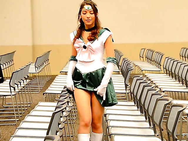 Cosplay and pussy flash with Melody Wylde