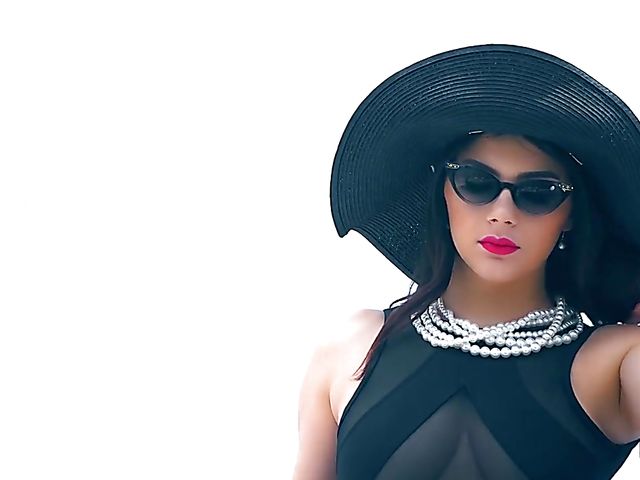 Valentina Nappi anal with a pool boy