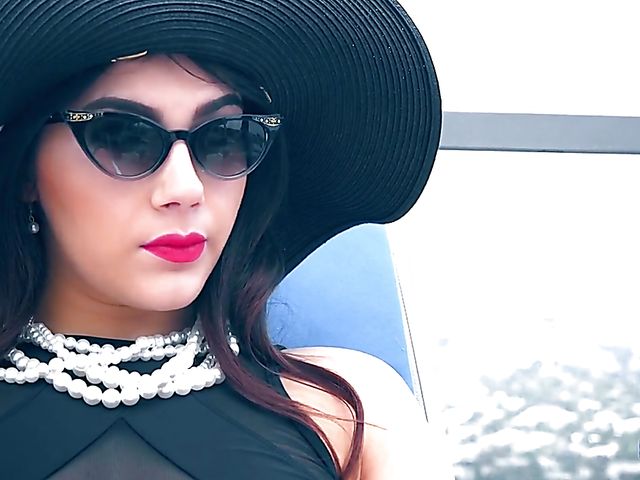 Valentina Nappi anal with a pool boy